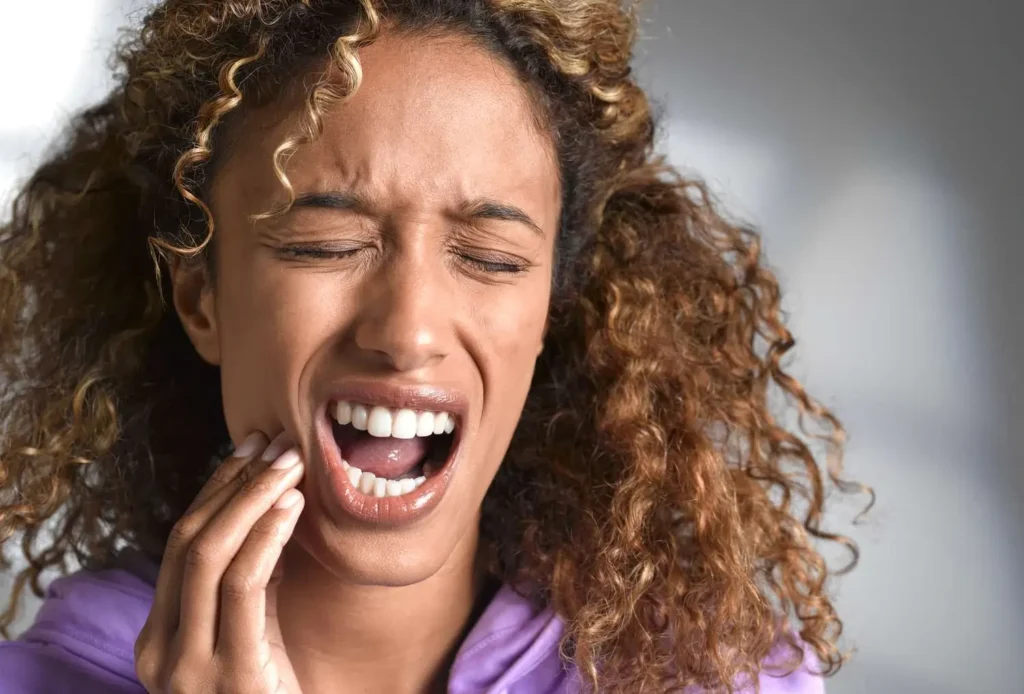 When to See a Dentist for Persistent Tooth Pain and Sensitivity Cannock